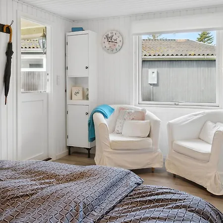 Tatil Evi Silvana - 750m From The Sea By Interhome Bøtø By