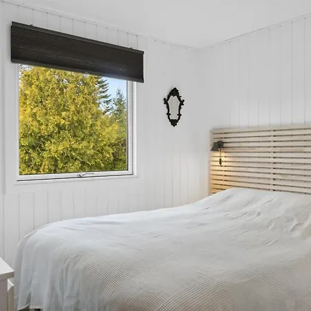 Silvana - 750m From The Sea By Interhome Bøtø By