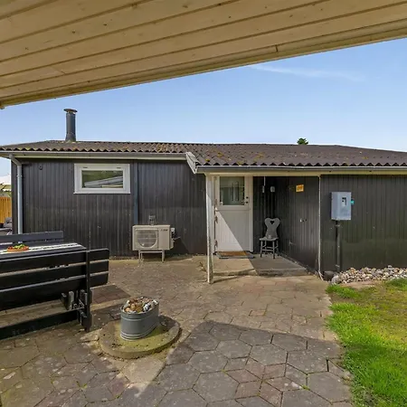 Tatil Evi Silvana - 750m From The Sea By Interhome Bøtø By